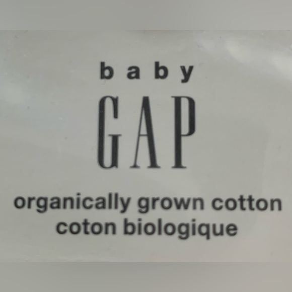 GAP - Children's 2 piece PJ Set (blue hearts - size 6) - Picture 3 of 4